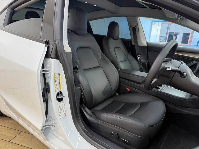 テスラ Model 3の画像11