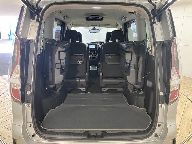 日産 セレナの画像13