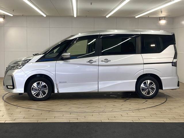 日産 セレナの画像17
