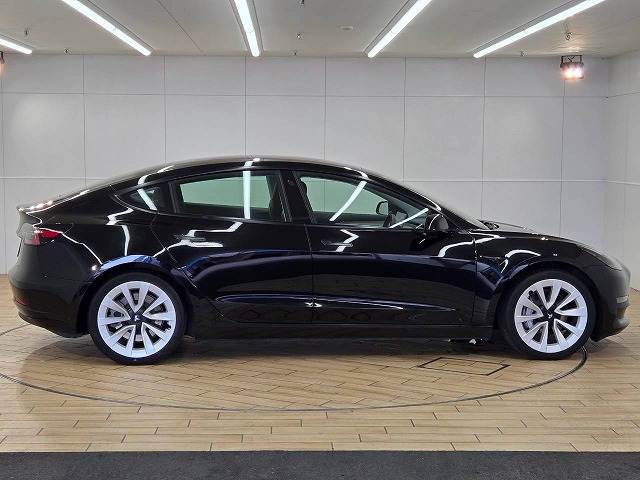テスラ Model 3の画像18