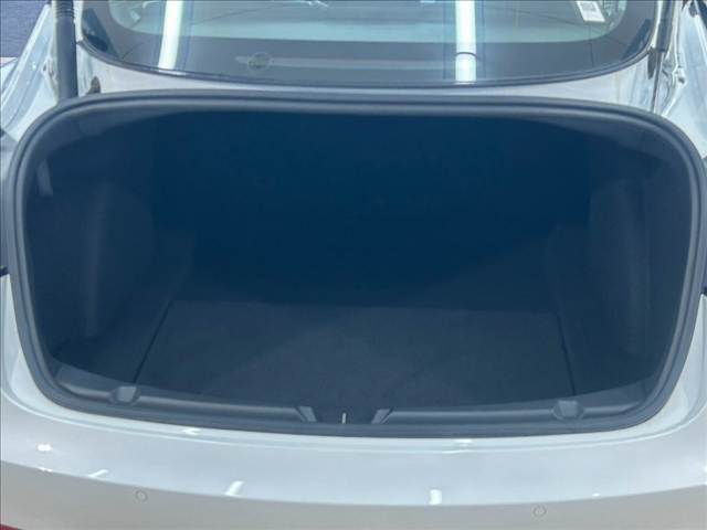 テスラ Model 3の画像13