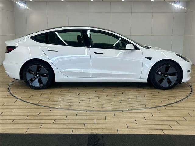 テスラ Model 3の画像18
