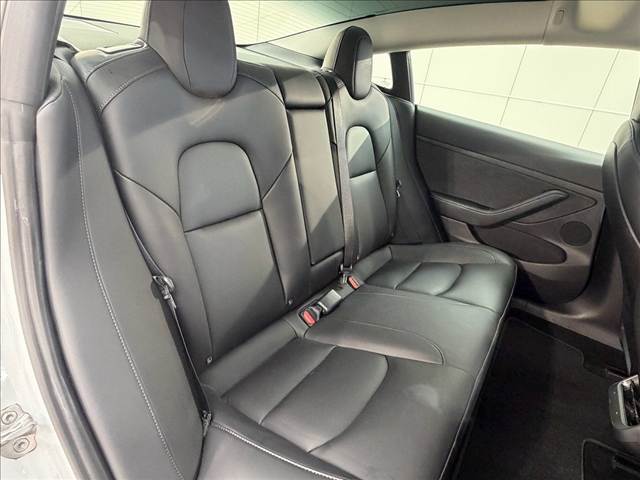 テスラ Model 3の画像12
