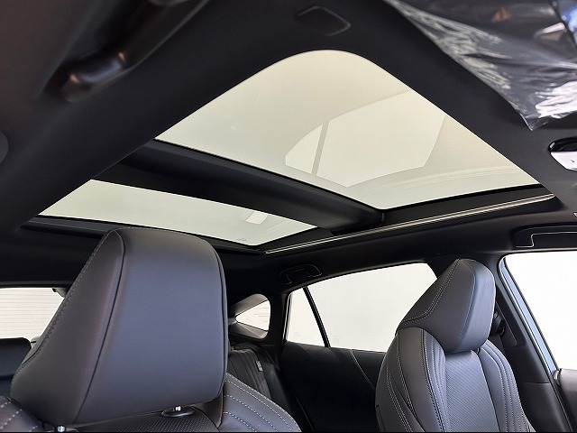 ハリアーハイブリッドZ “Leather Package” 内装他