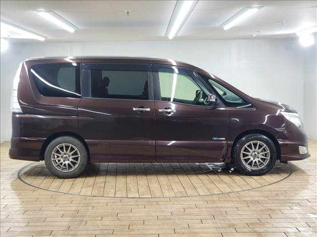 日産 セレナの画像14