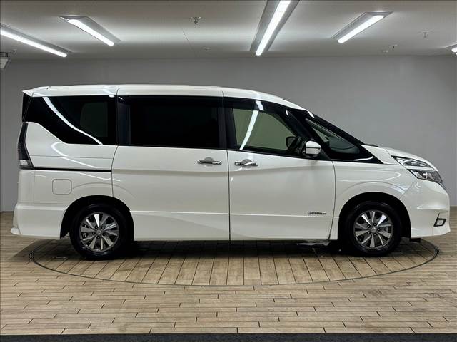 日産 セレナの画像14