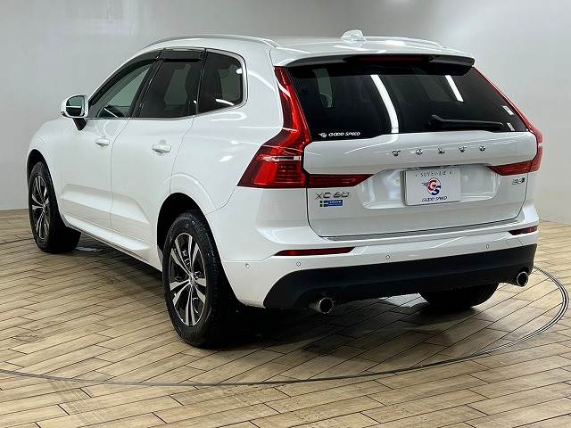 ボルボ XC60の画像17