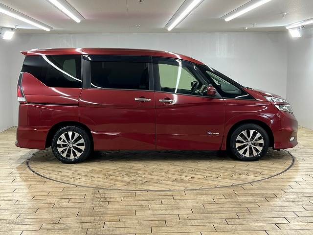 日産 セレナの画像14