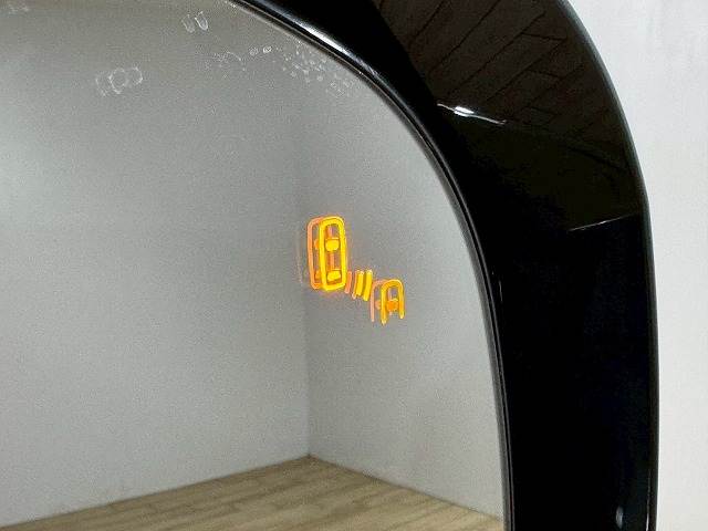 三菱 アウトランダーPHEVの画像8