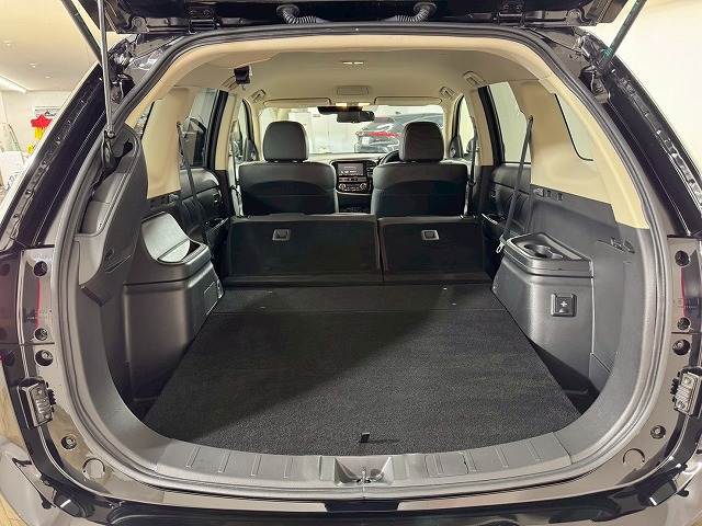三菱 アウトランダーPHEVの画像13