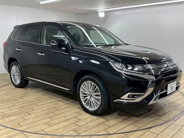 三菱 アウトランダーPHEVの画像14