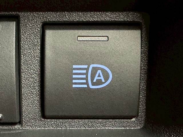 トヨタ シエンタハイブリッドの画像9