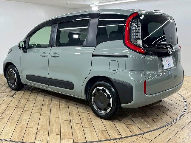 トヨタ シエンタハイブリッドの画像16