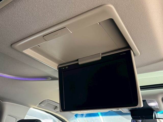 トヨタ ヴェルファイアの画像9