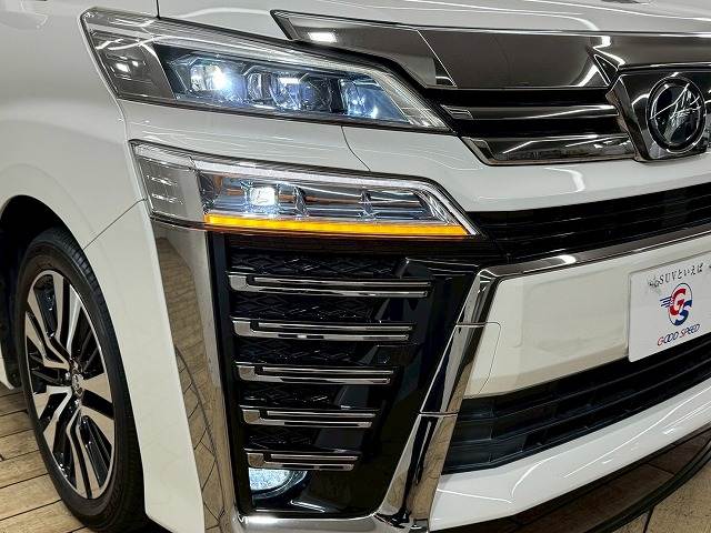 トヨタ ヴェルファイアの画像19