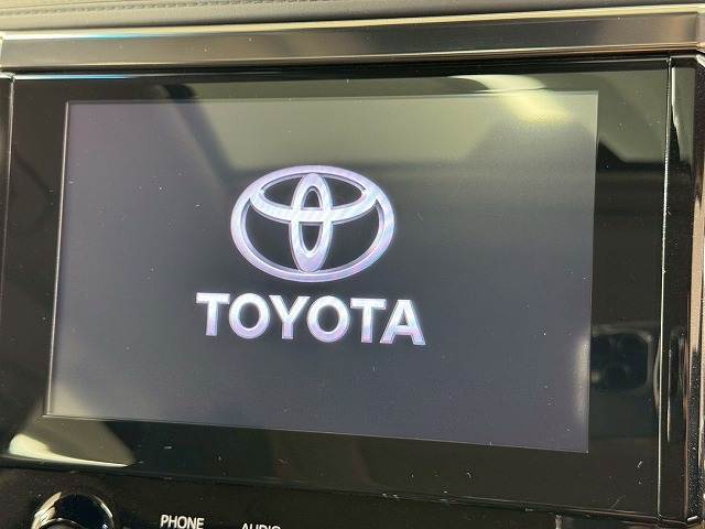 トヨタ アルファードの画像3