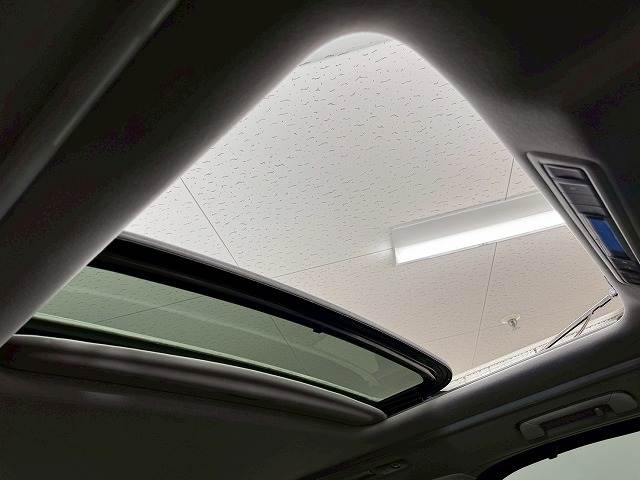 トヨタ アルファードの画像8