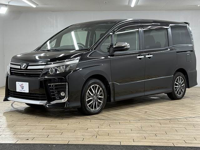 トヨタ ヴォクシーの画像15
