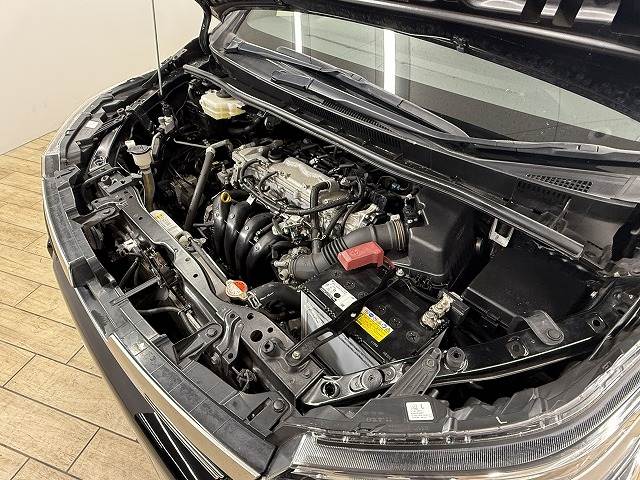 トヨタ ヴォクシーの画像18