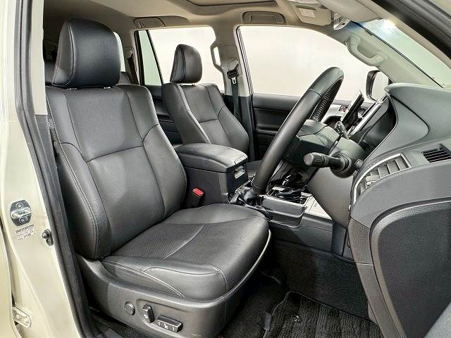 トヨタ ランドクルーザープラドの画像5