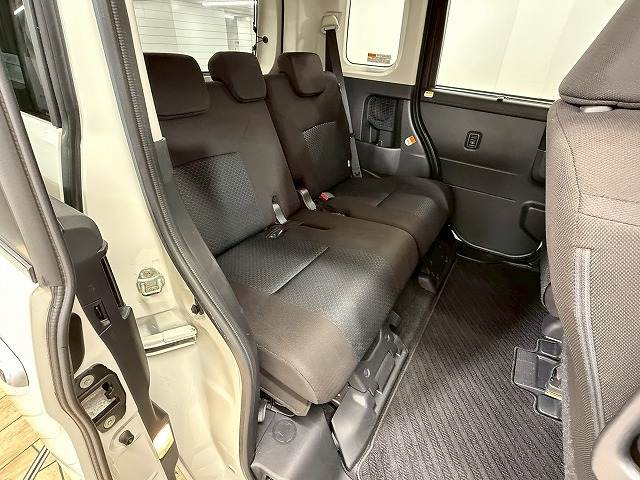 ルーミーG 内装他