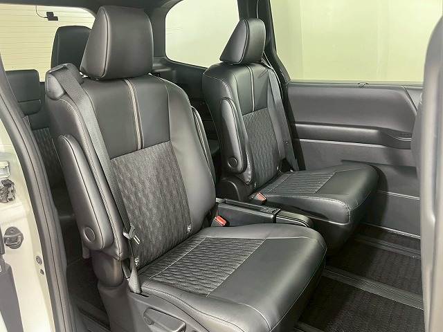 トヨタ ノアの画像6