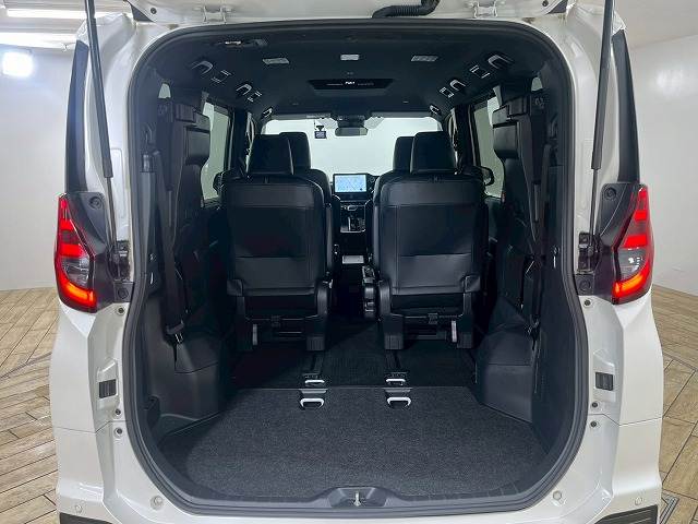 トヨタ ノアの画像13