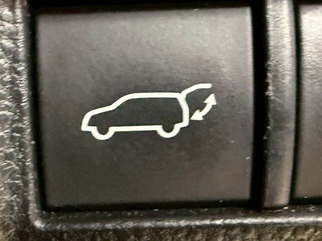 トヨタ ハリアーハイブリッドの画像12