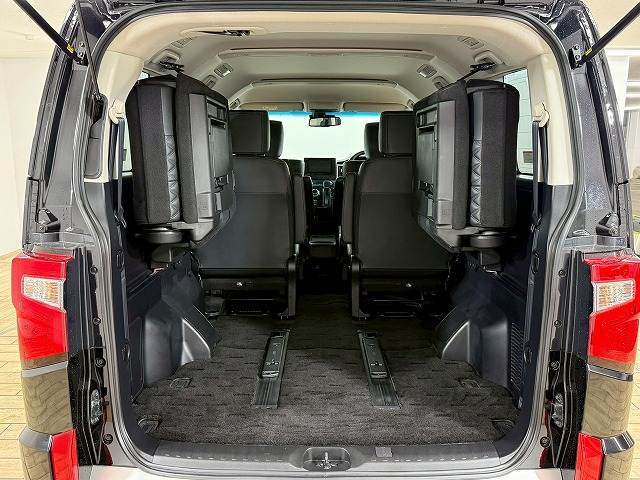 三菱 デリカD5の画像13