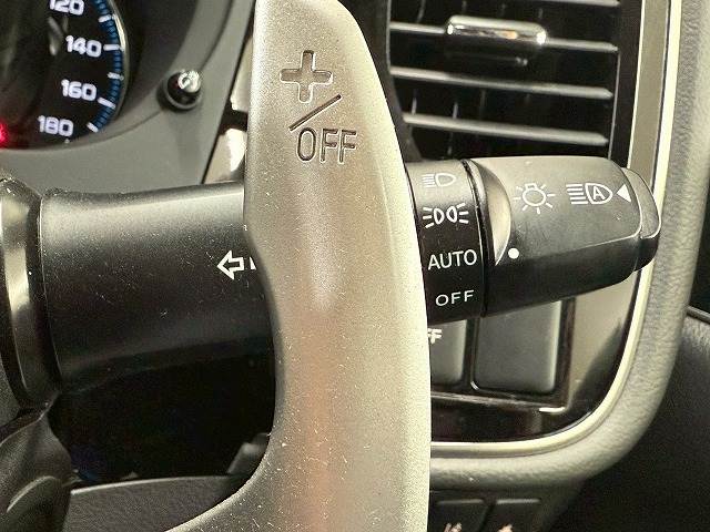 三菱 アウトランダーPHEVの画像12