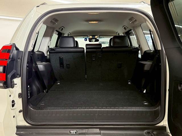 トヨタ ランドクルーザープラドの画像13