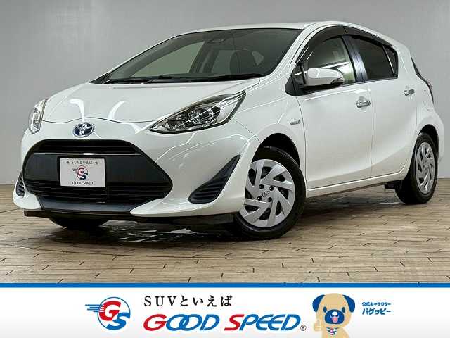 トヨタアクアS“Style Black”