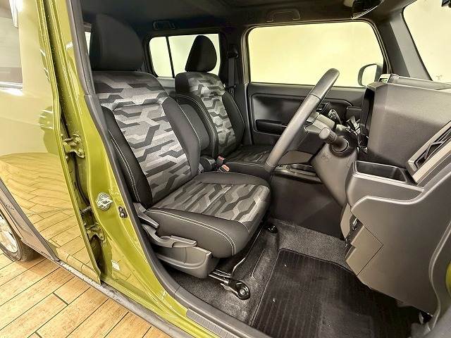 タフトG“クロム ベンチャー” 内装他