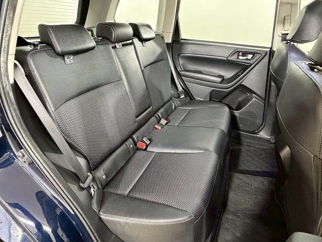 フォレスター2.0XT EyeSight 内装他