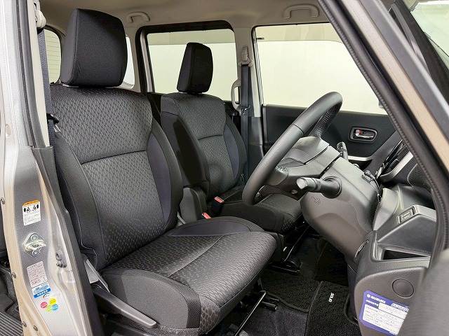 スズキ ソリオバンディットの画像5