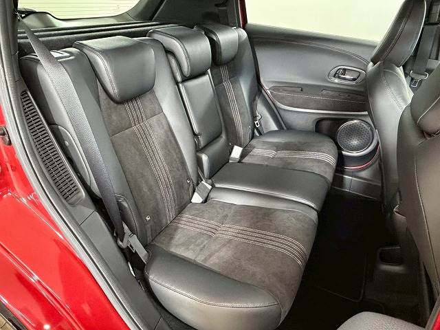 ホンダ ヴェゼルハイブリッドの画像6