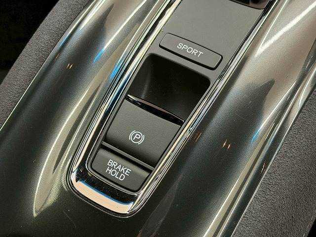 ホンダ ヴェゼルハイブリッドの画像10