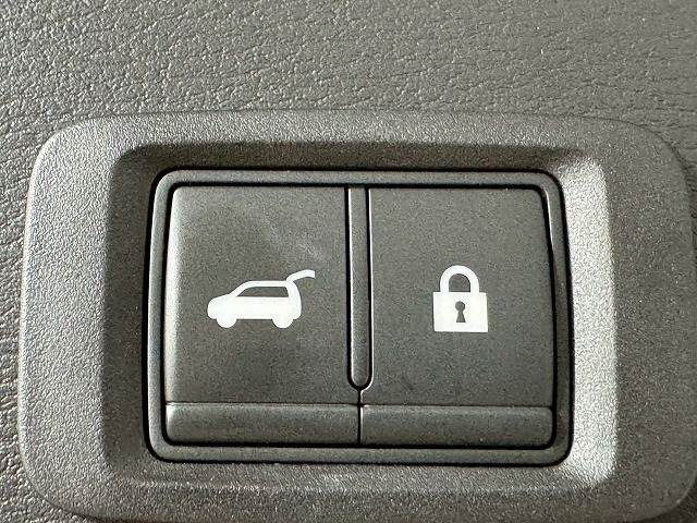 三菱 アウトランダーPHEVの画像12