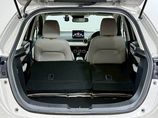 マツダ MAZDA2の画像13