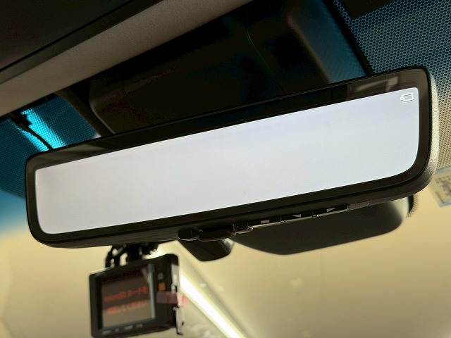 トヨタ ヴェルファイアの画像10