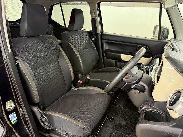 クロスビーHYBRID MX 内装他