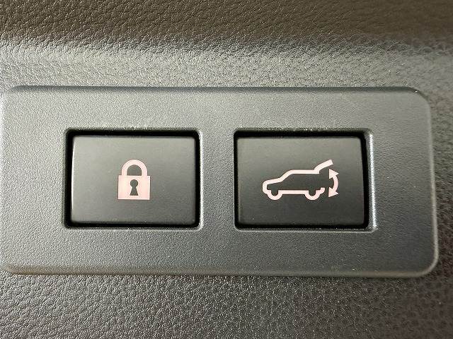 スバル フォレスターの画像10