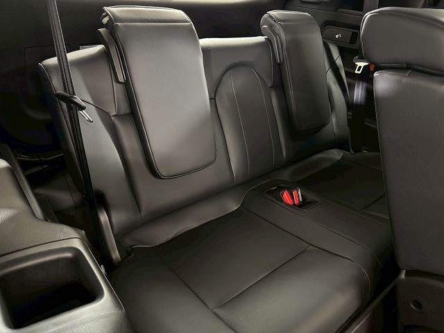 三菱 アウトランダーPHEVの画像7