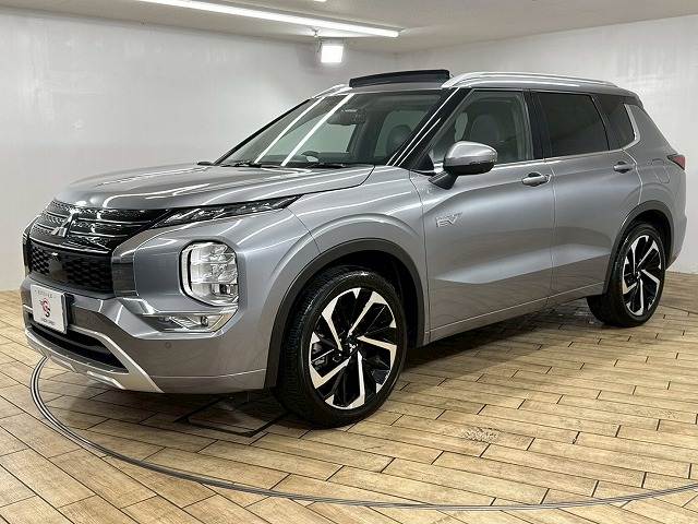 三菱 アウトランダーPHEVの画像15