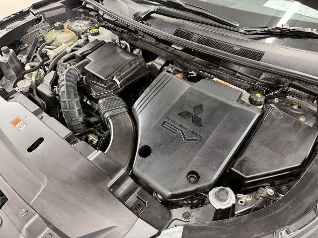 三菱 アウトランダーPHEVの画像18