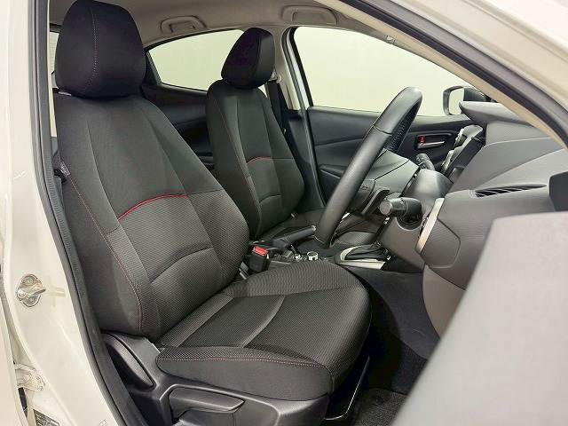 MAZDA2XD Black Tone Edition 内装他