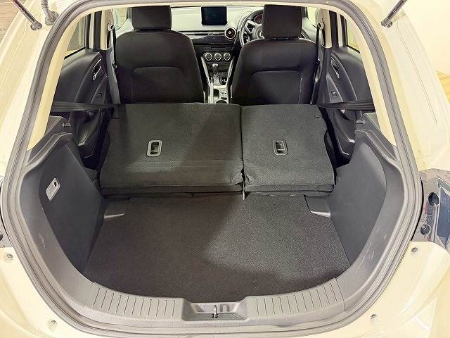 マツダ MAZDA2の画像13