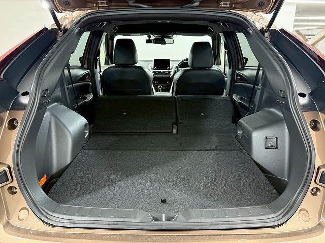 三菱 エクリプスクロスPHEVの画像13