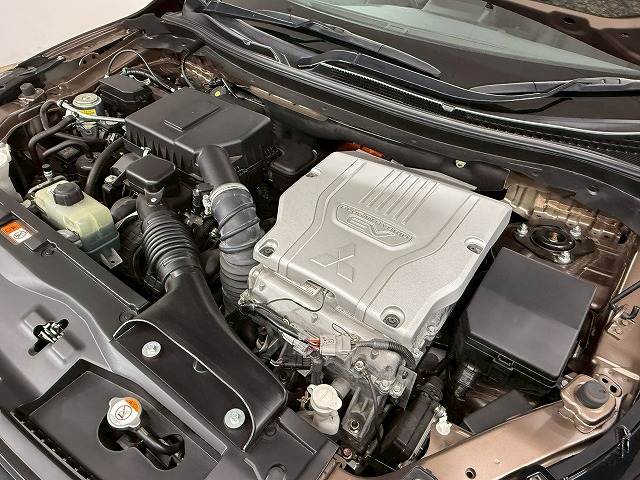 三菱 エクリプスクロスPHEVの画像18