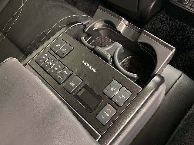 レクサス ESの画像10